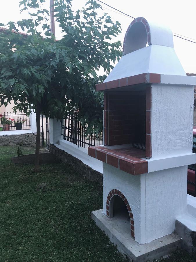 Villa Kyr Gianni Mansion Sykia Exterior foto